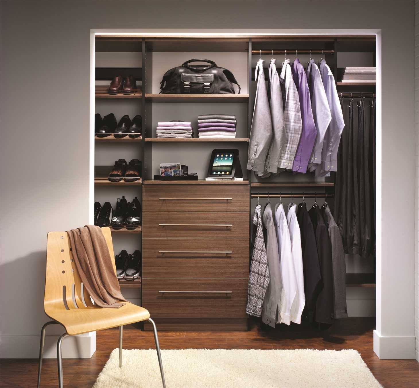 Closet Reach In Contemporary