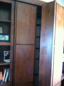 bookcase mb w opening